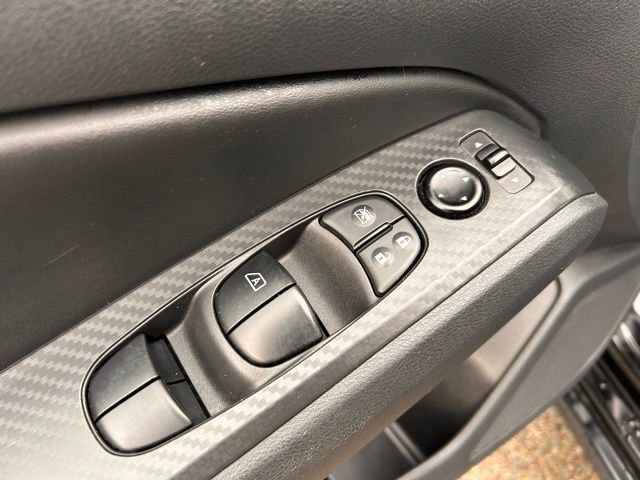 Used 2022 Nissan Altima 2.5 SV AWD/4WD image 26