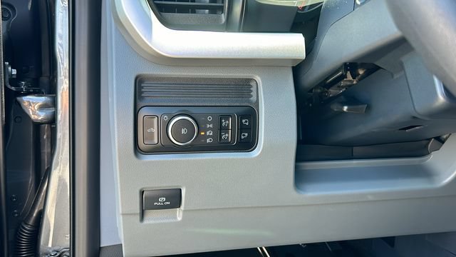 New 2026 Ford F250 XLT w/ FX4 Off-Road Package AWD/4WD image 19