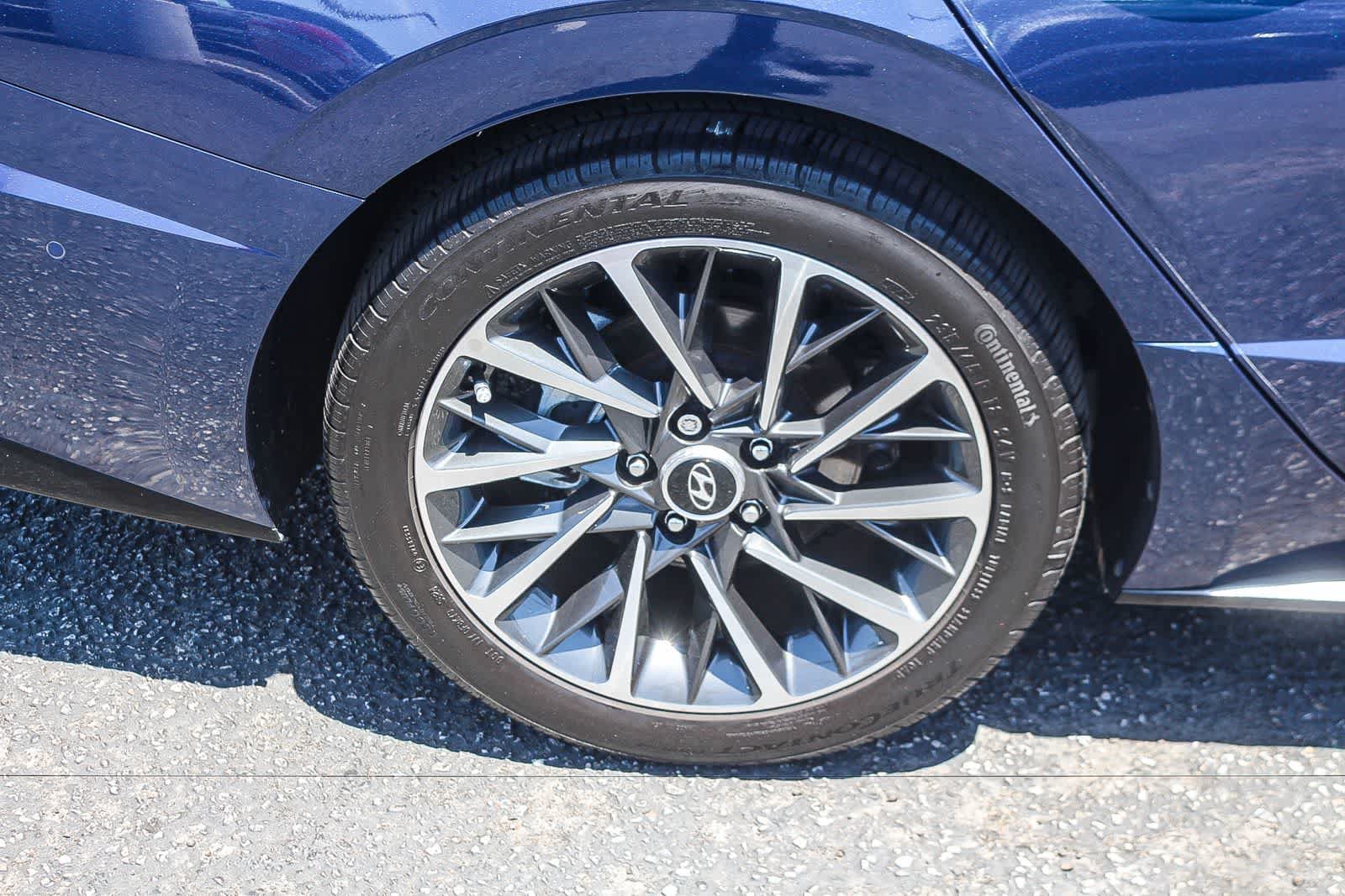 Used 2021 Hyundai Sonata Limited w/ Cargo Package FWD image 11