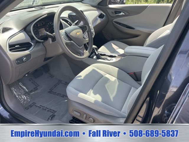 Used 2023 Chevrolet Malibu LT FWD image 19