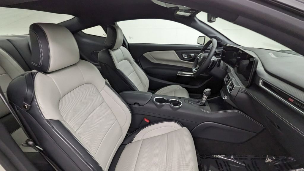 New 2025 Ford Mustang GT Premium w/ 60th Anniversary Package RWD image 35
