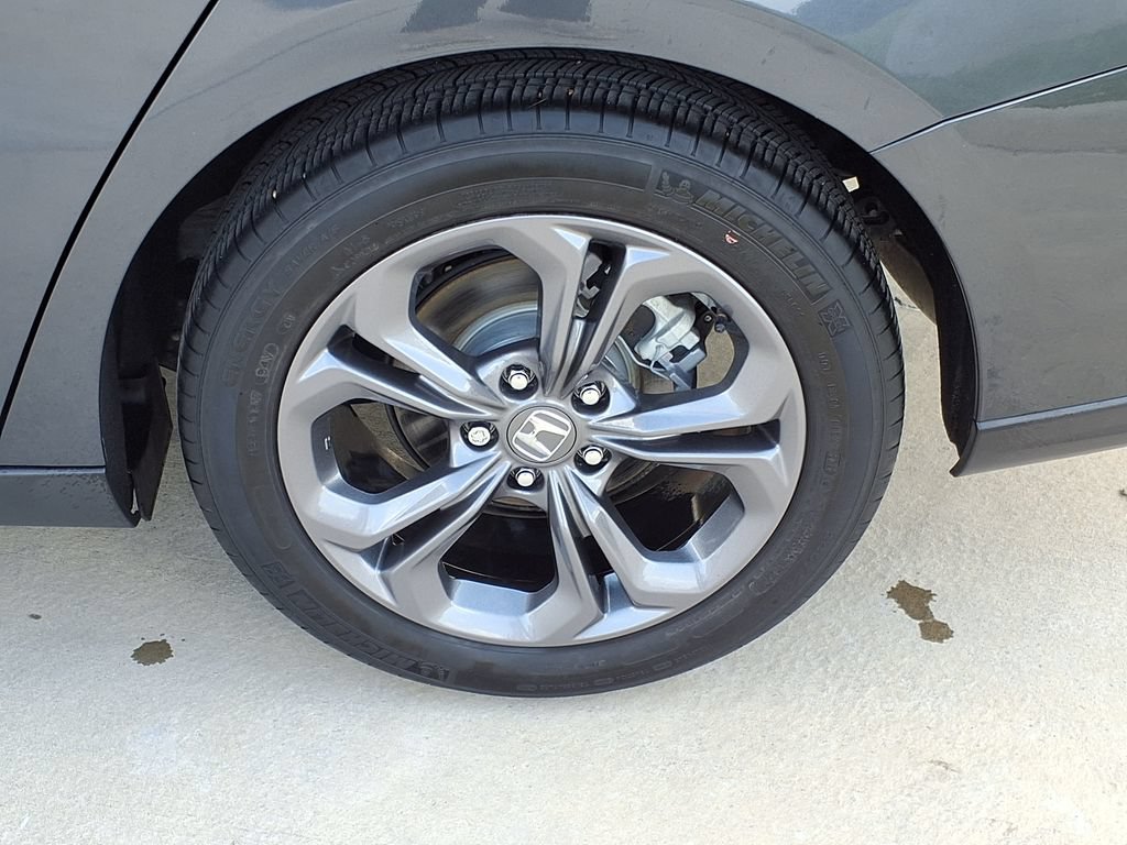 Used 2023 Honda Accord EX image 40