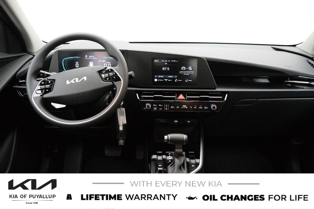 New 2026 Kia Niro LX FWD image 17