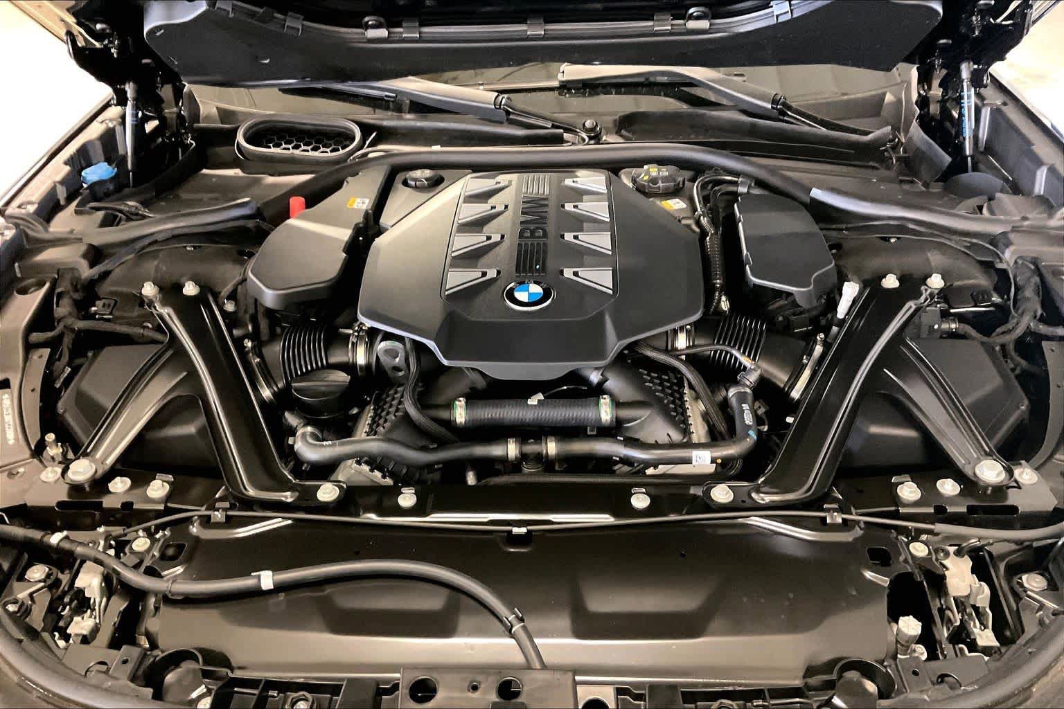 New 2026 BMW 760i xDrive AWD/4WD image 16