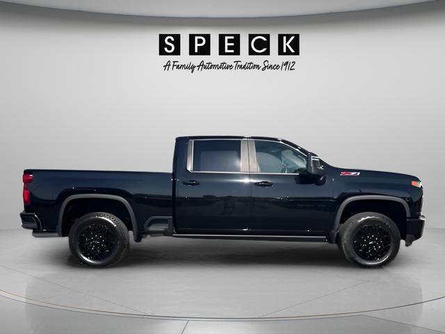 Used 2022 Chevrolet Silverado 2500 LTZ w/ LTZ Plus Package AWD/4WD image 4