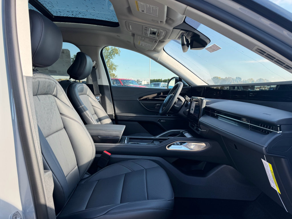 New 2026 Lincoln Nautilus Premier w/ Equipment Group 102A image 11