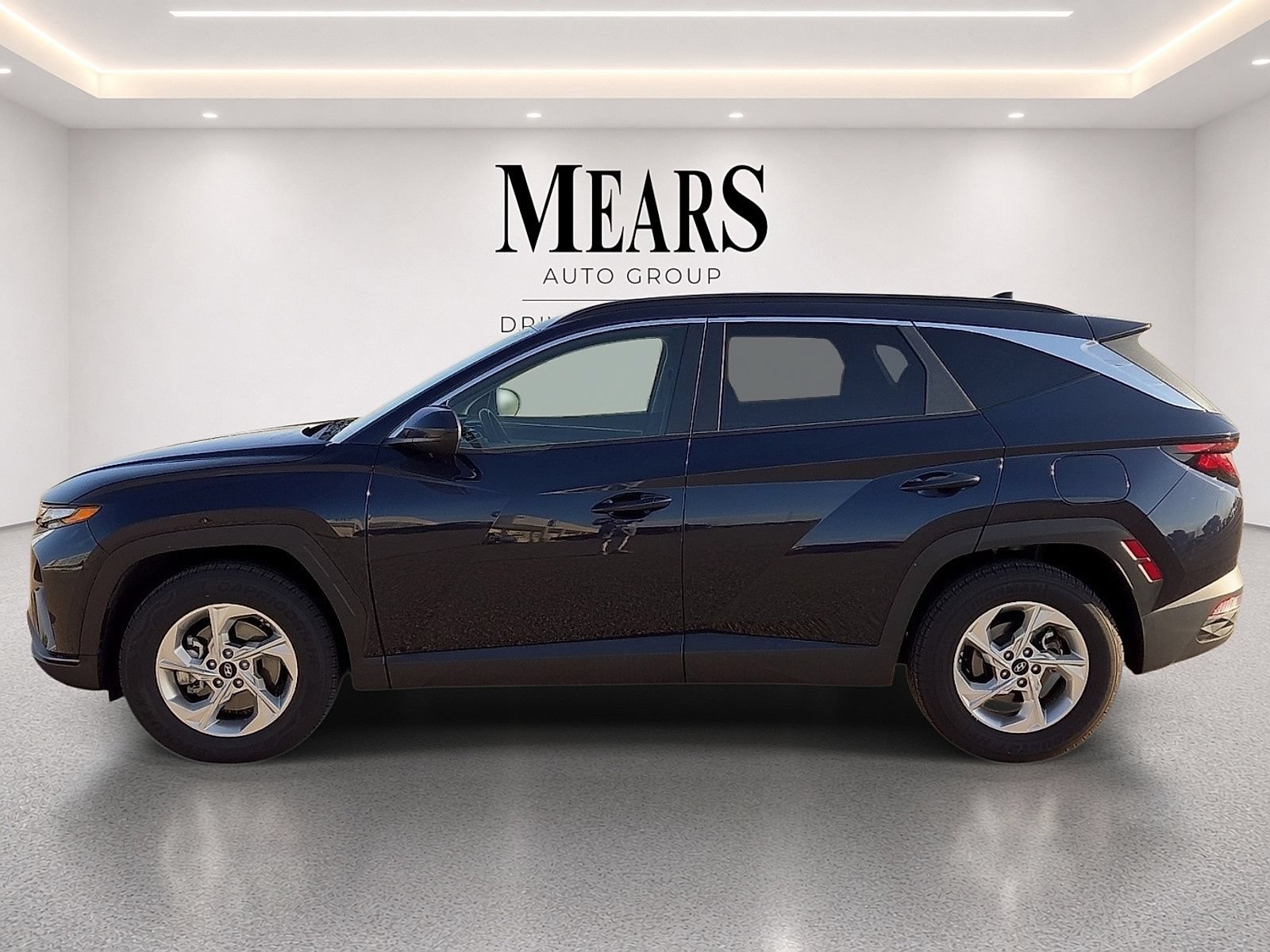 Used 2024 Hyundai Tucson SEL FWD image 2