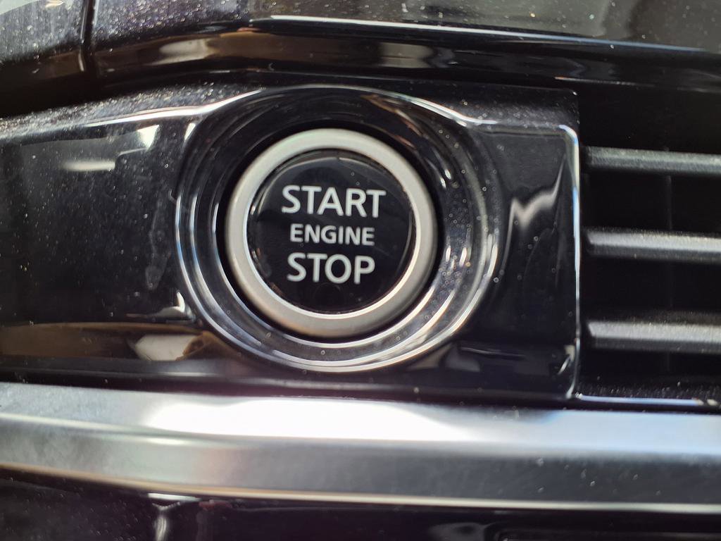 Used 2022 Nissan Pathfinder SL w/ SL Premium Package image 33