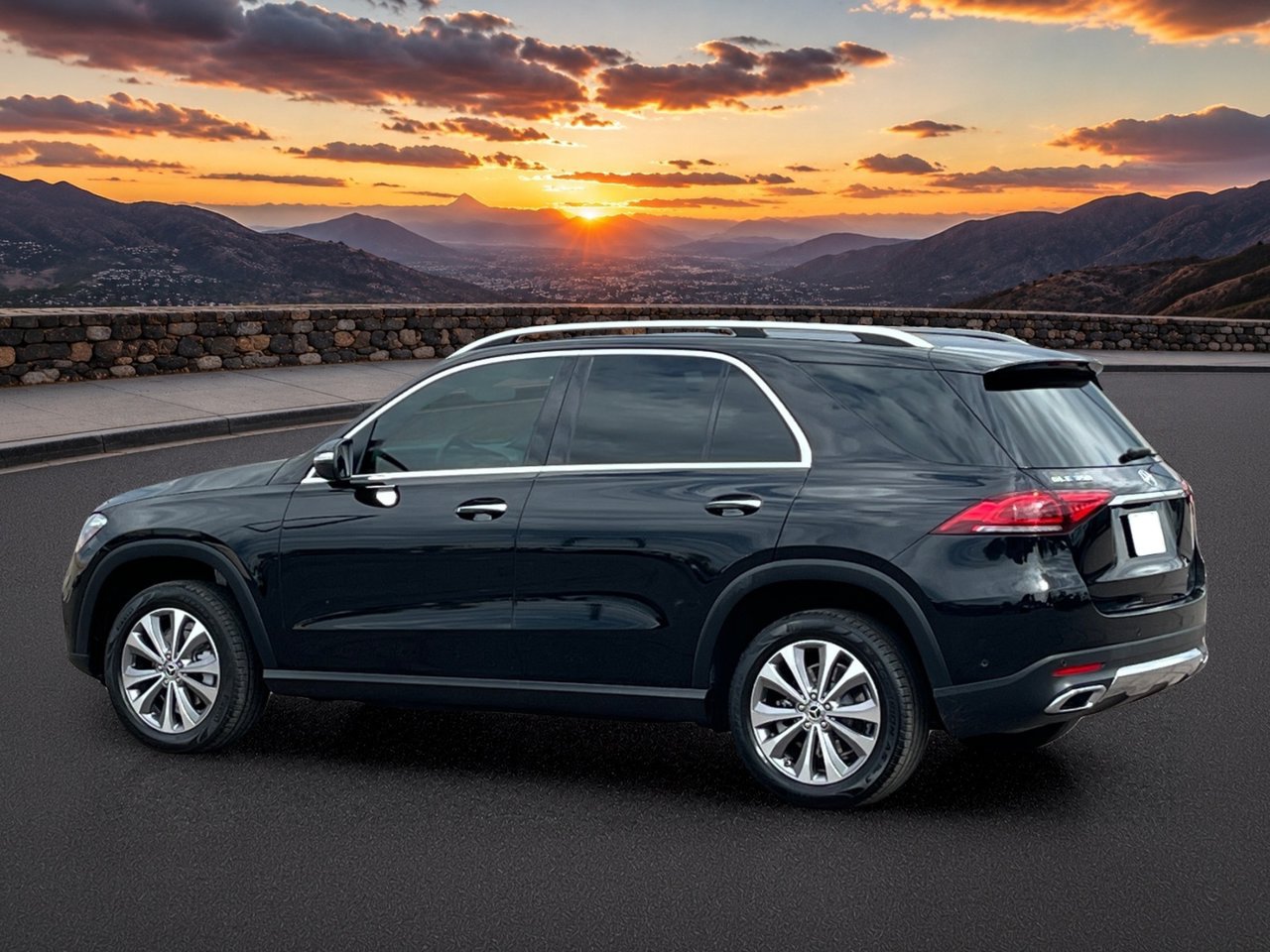 Used 2022 Mercedes-Benz GLE 350 image 4