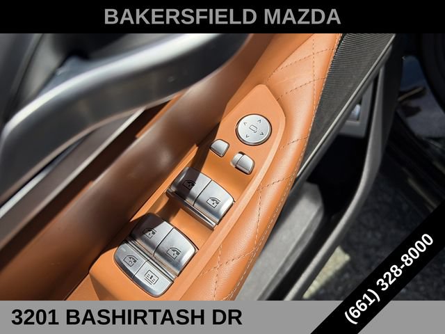 Used 2021 BMW 750i xDrive w/ Luxury Rear Seating Package AWD/4WD image 11
