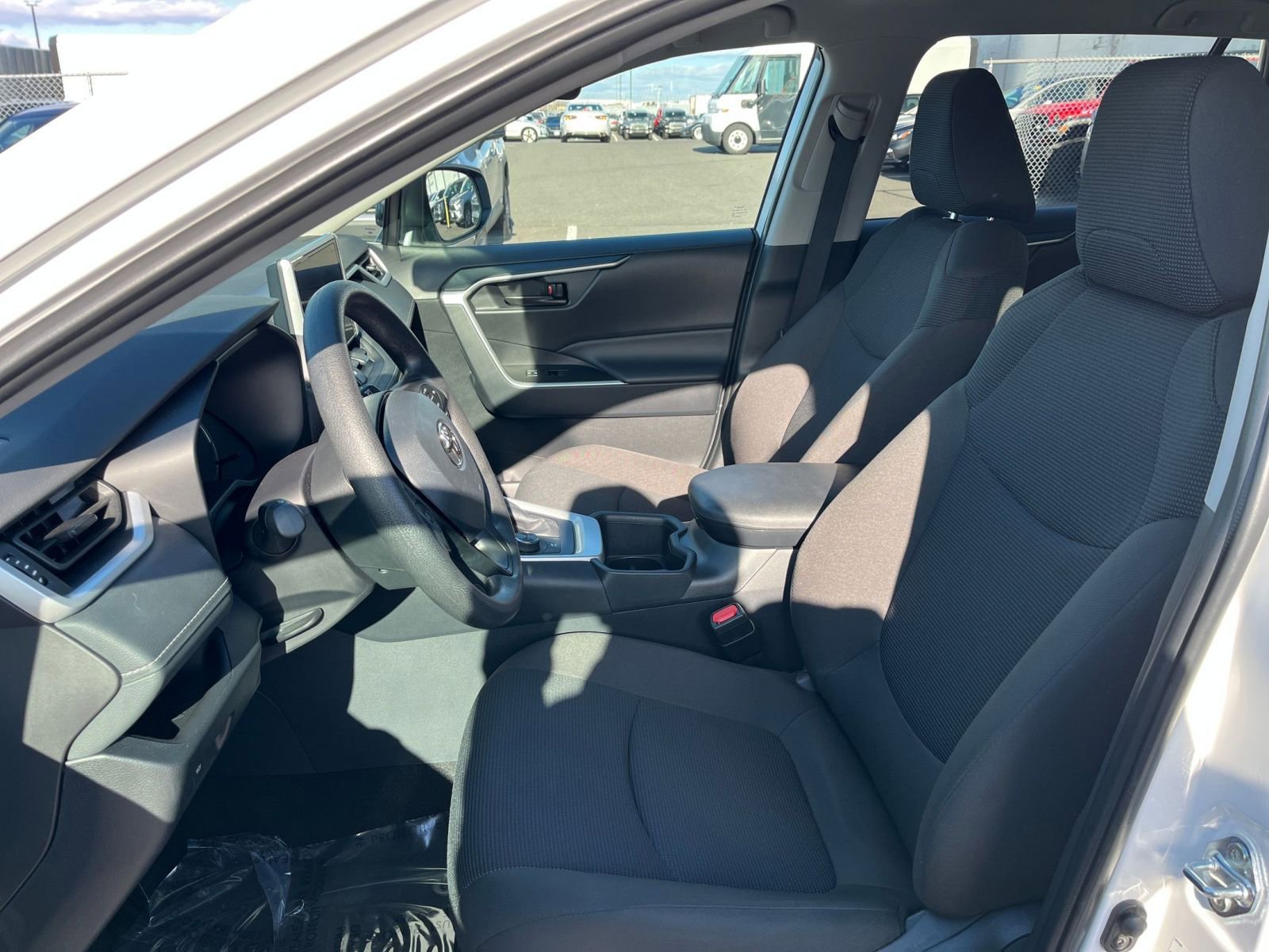 Used 2025 Toyota RAV4 LE image 35