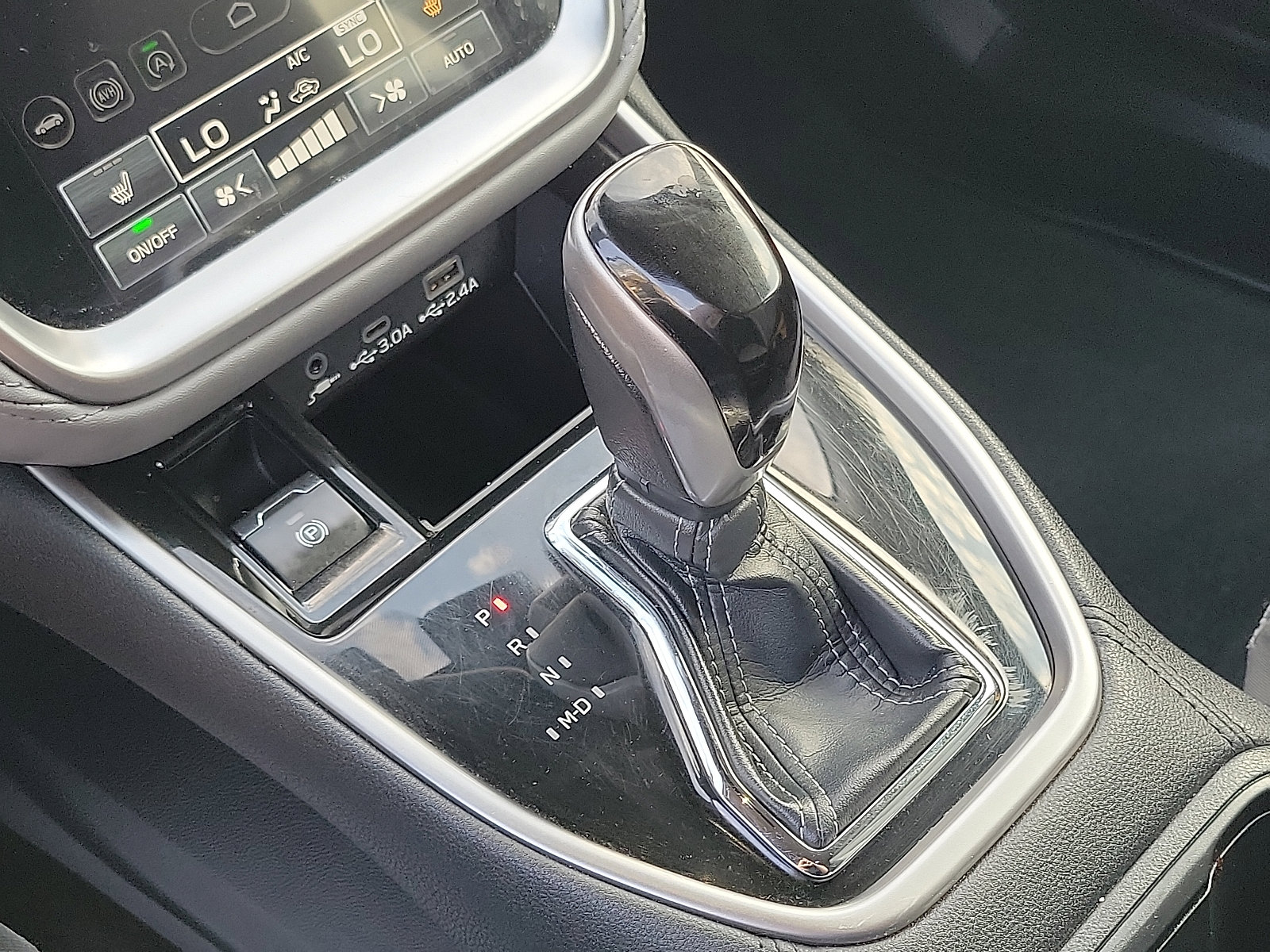 Used 2023 Subaru Outback Premium image 11