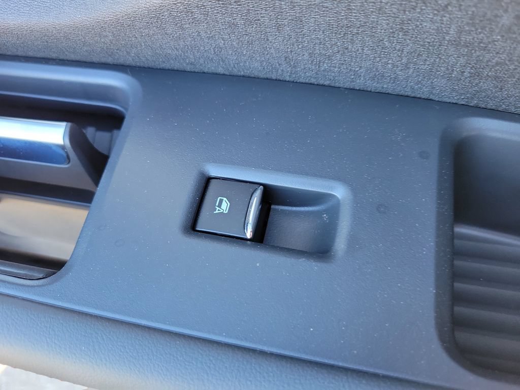 New 2025 Ford Expedition Active RWD image 17