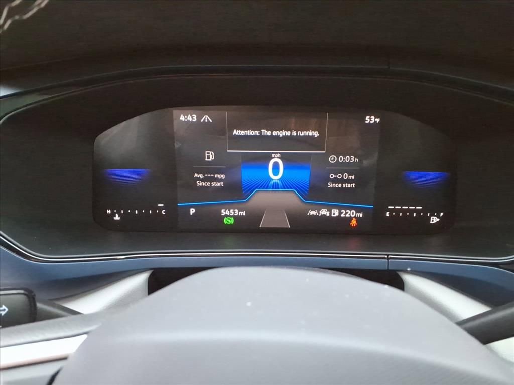 Used 2024 Volkswagen Taos SE image 17