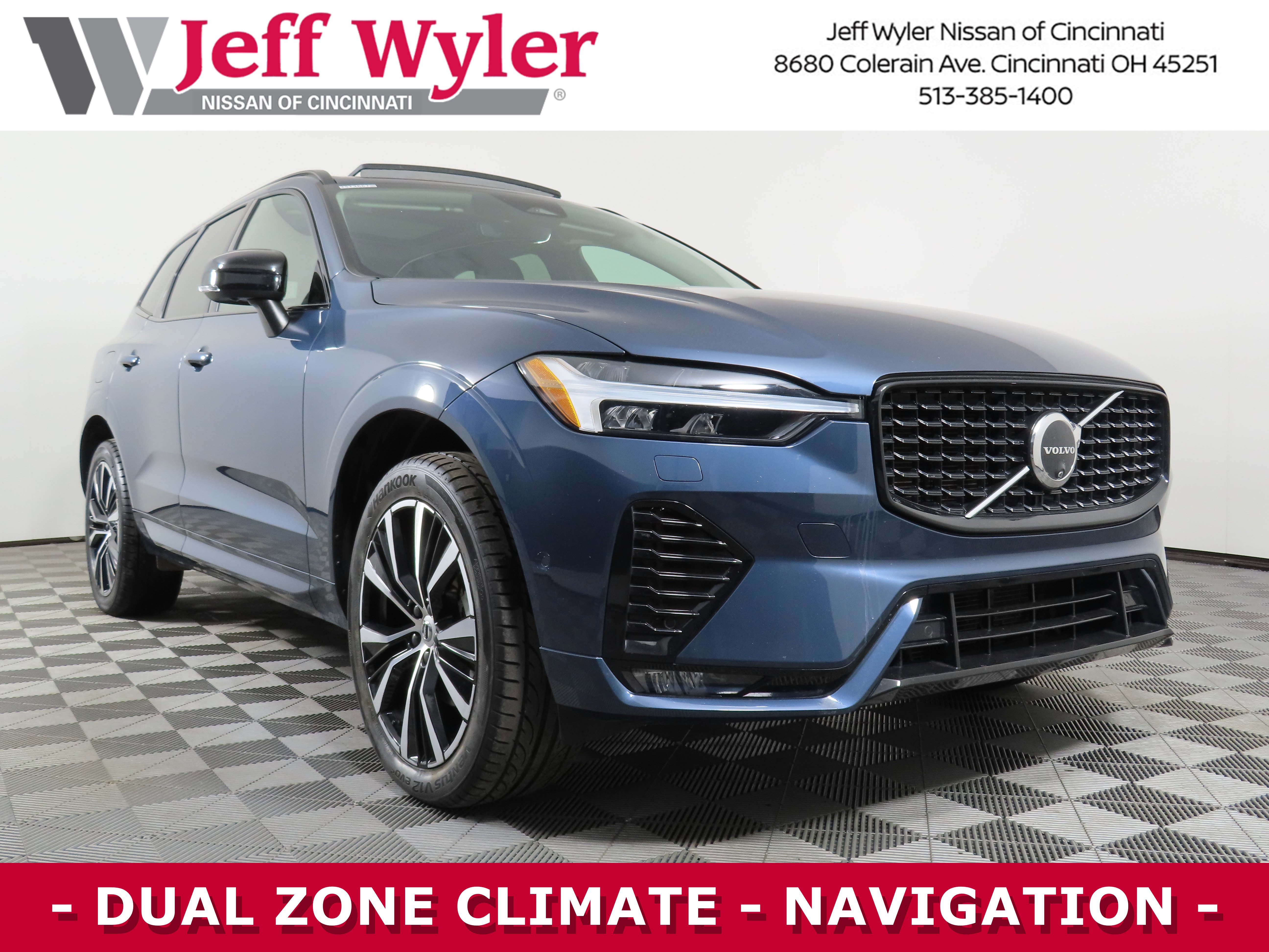 Used 2024 Volvo XC60 B5 Plus image 1