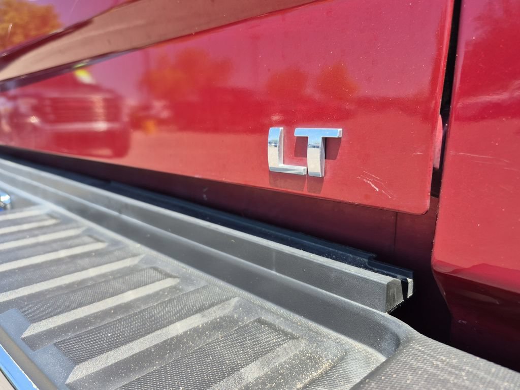 Used 2018 Chevrolet Silverado 2500 LT w/ LT Convenience Package AWD/4WD image 14