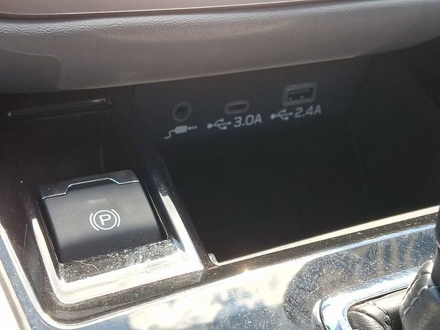 Used 2024 Subaru Legacy Premium AWD/4WD image 21