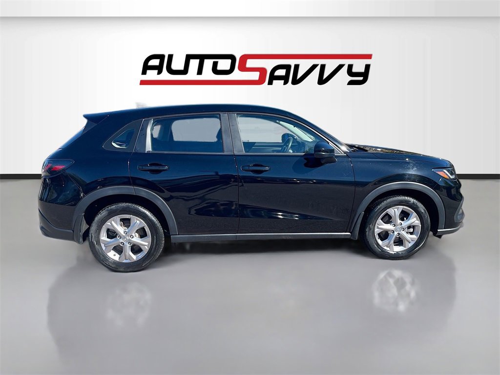 Used 2023 Honda HR-V LX image 8
