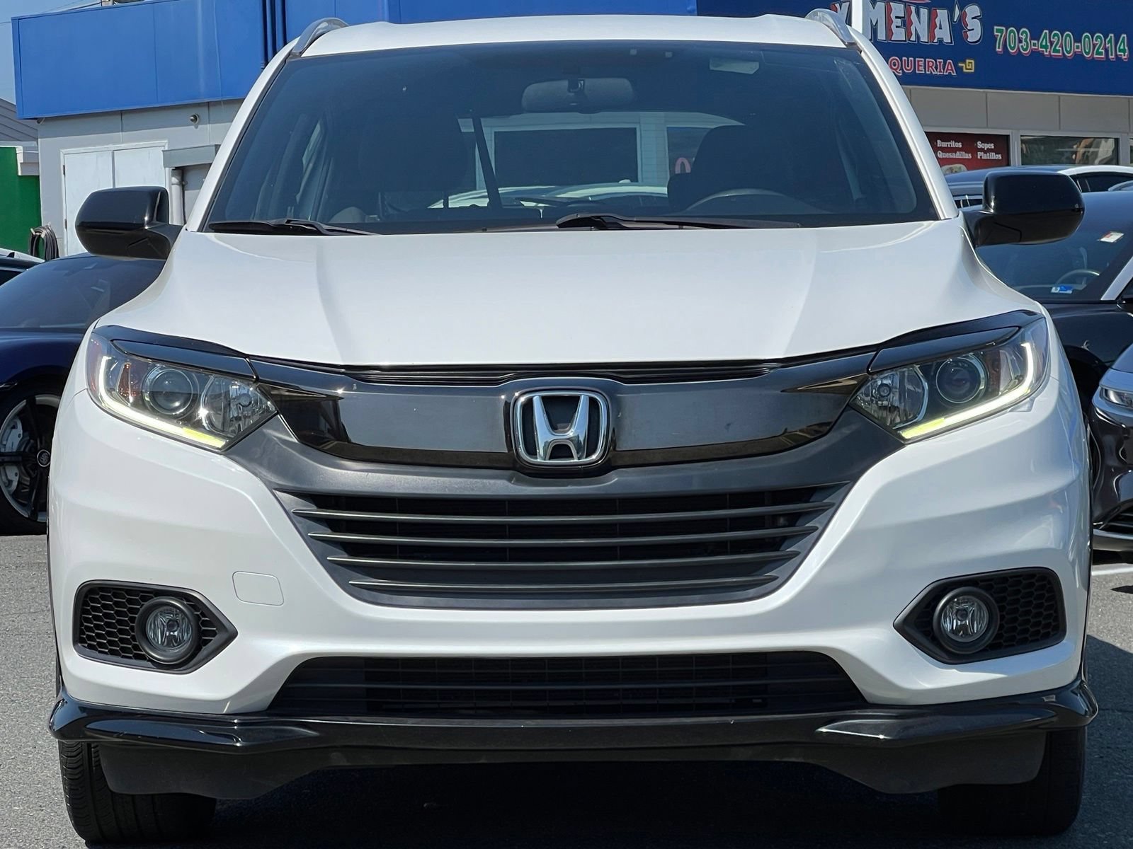 Used 2020 Honda HR-V Sport image 11