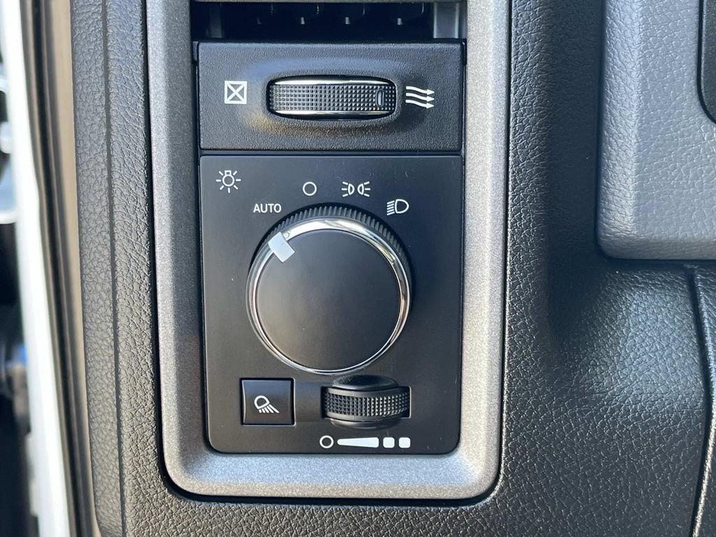 Used 2019 RAM 1500 Tradesman w/ Popular Equipment Group RWD image 38
