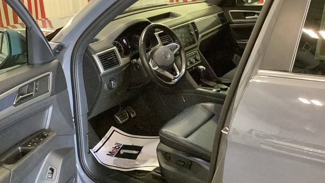 Used 2020 Volkswagen Atlas Cross Sport SE w/ Panoramic Sunroof Package AWD/4WD image 12