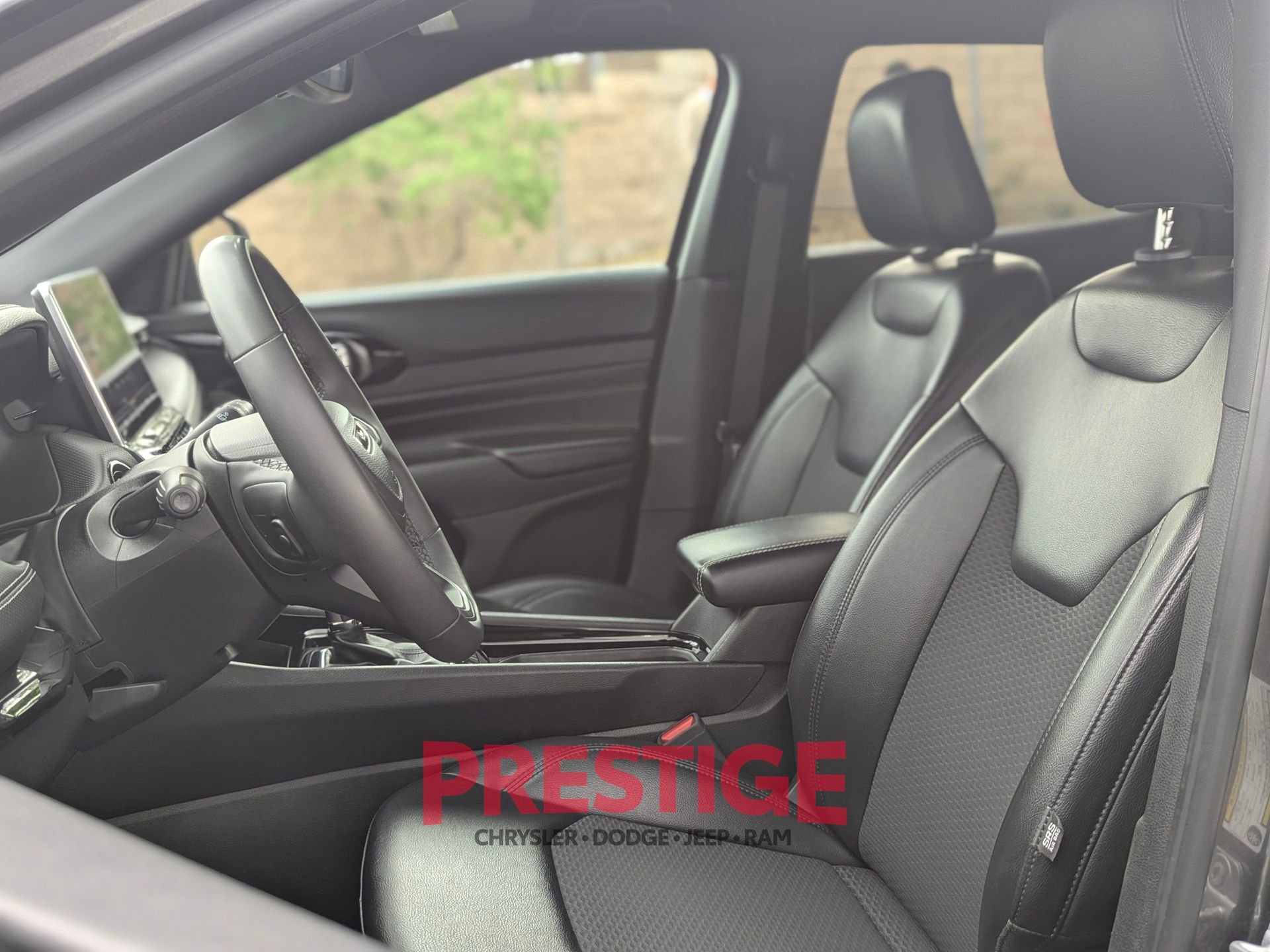 Used 2022 Jeep Compass Altitude image 27