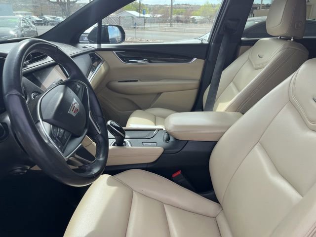 Used 2017 Cadillac XT5 FWD w/ LPO, Wheel Lock Package image 9