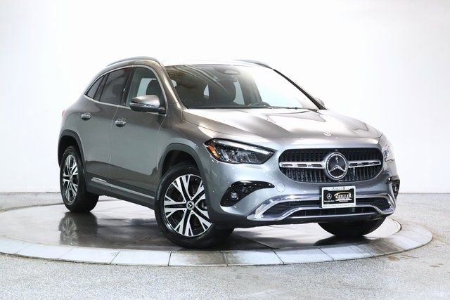 Certified 2025 Mercedes-Benz GLA 250 4MATIC image 1
