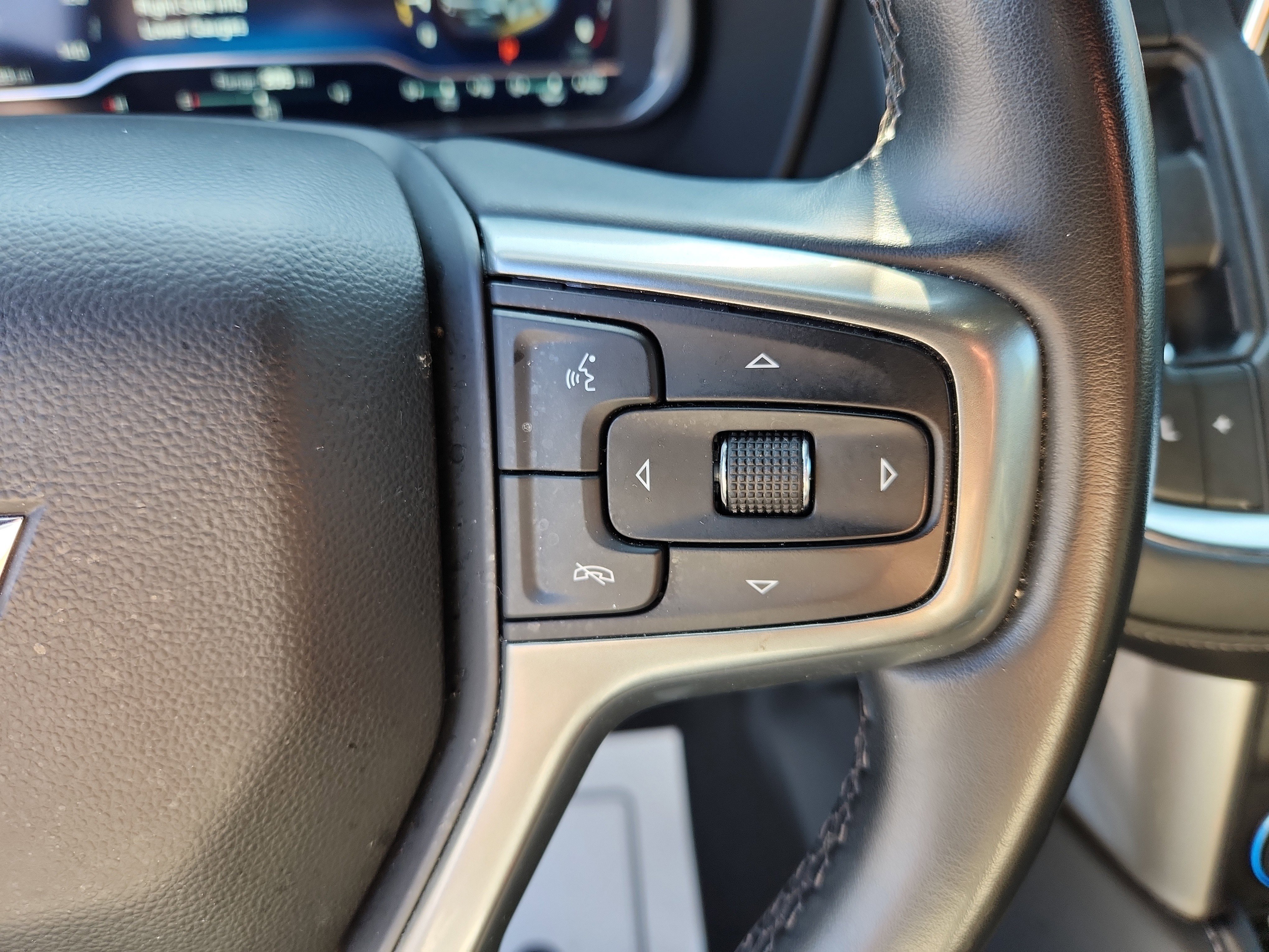 Used 2023 Chevrolet Tahoe LT image 30