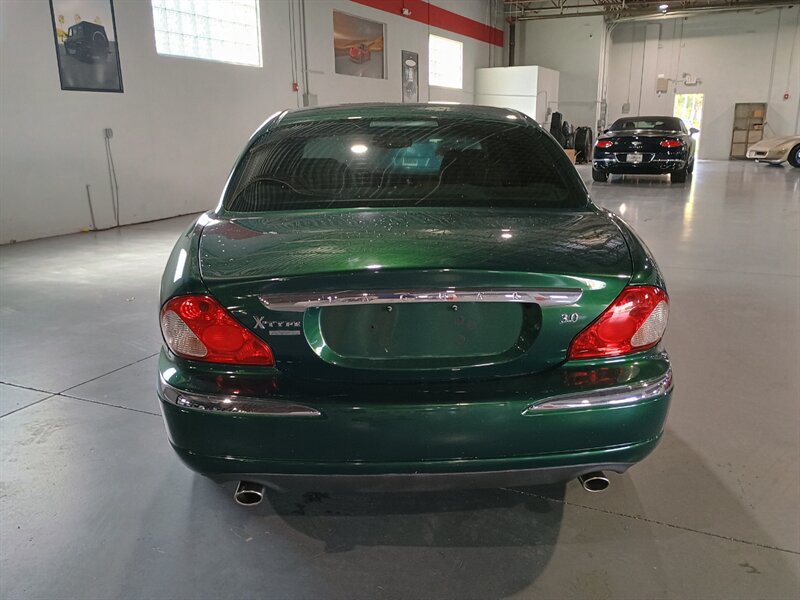Used 2004 Jaguar X-TYPE 3.0 AWD/4WD image 4