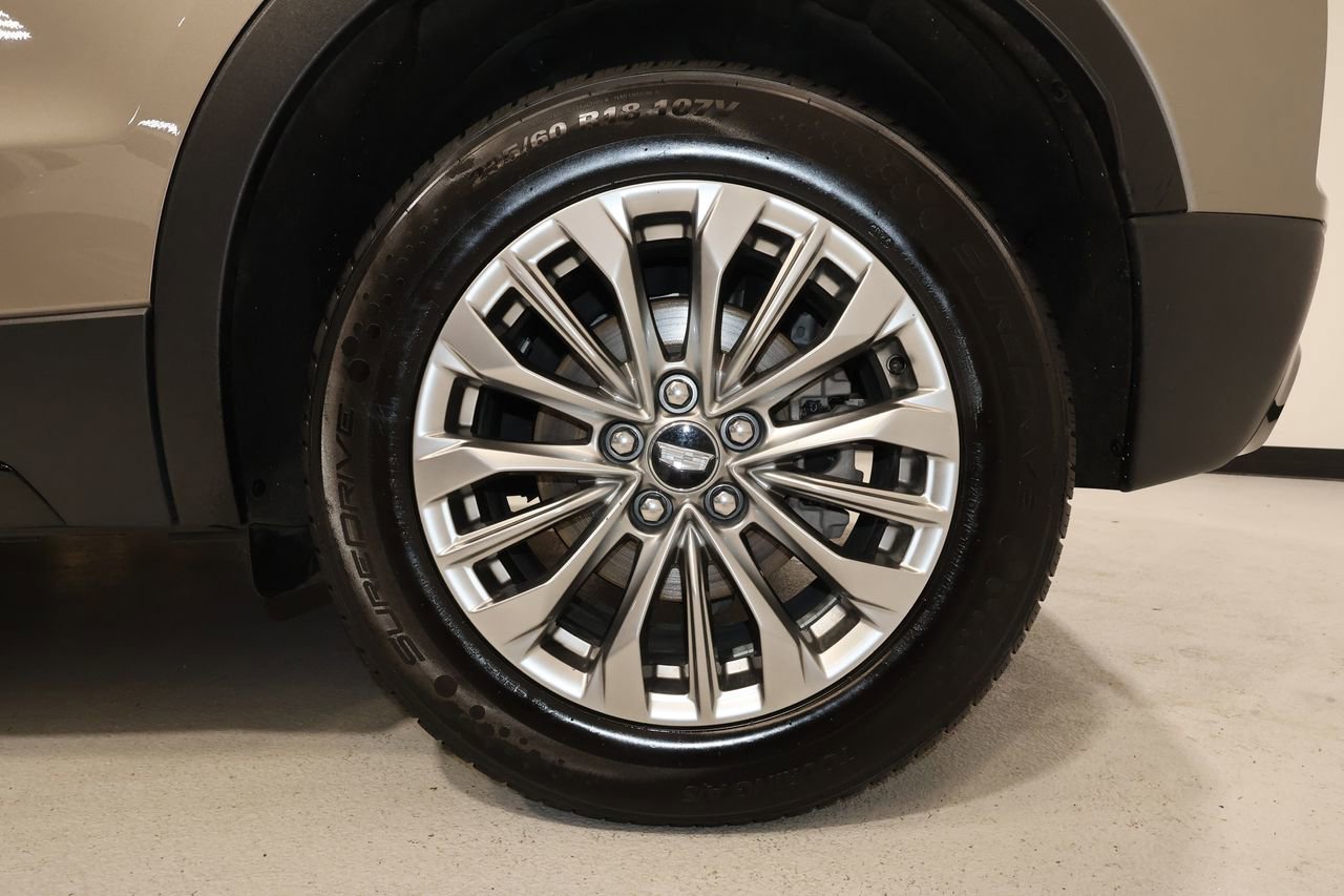 Certified 2024 Cadillac XT4 Premium Luxury image 33