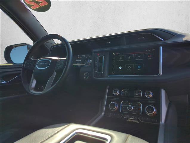 Used 2022 GMC Yukon Denali AWD/4WD image 25