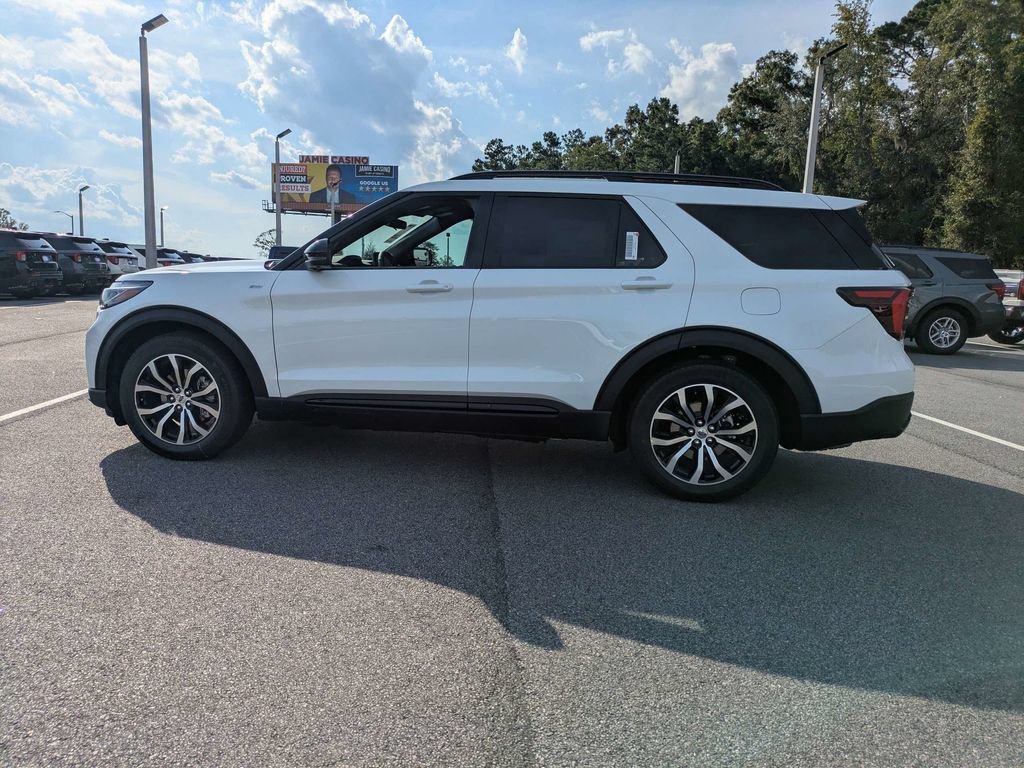 New 2026 Ford Explorer ST-Line RWD image 7