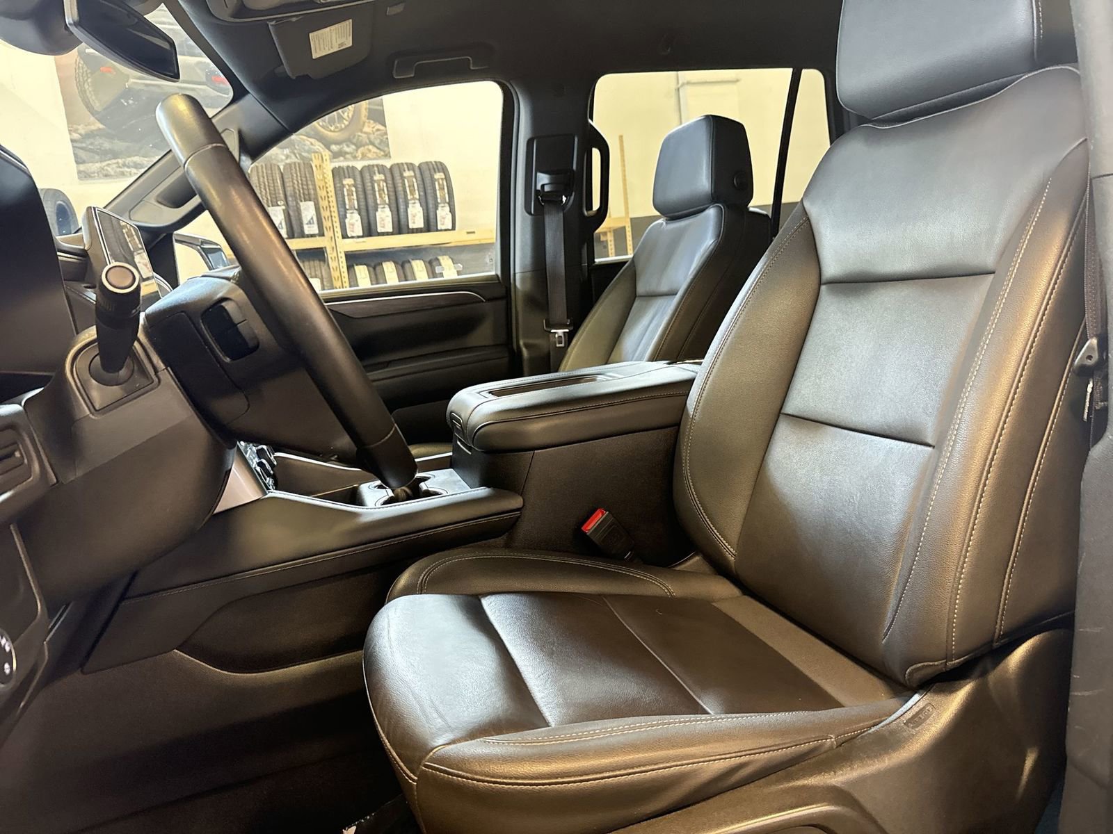 Used 2024 Chevrolet Tahoe LT image 18