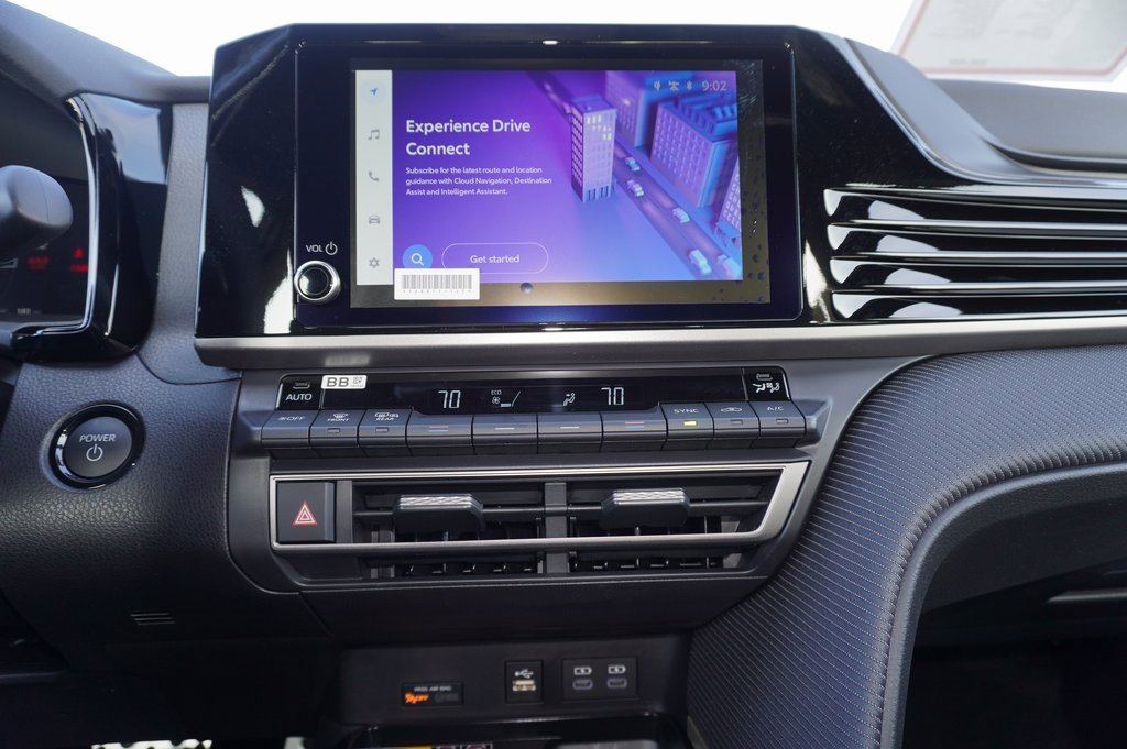 Certified 2025 Toyota Camry SE image 19