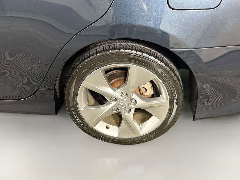 Used 2014 Toyota Camry SE FWD image 32