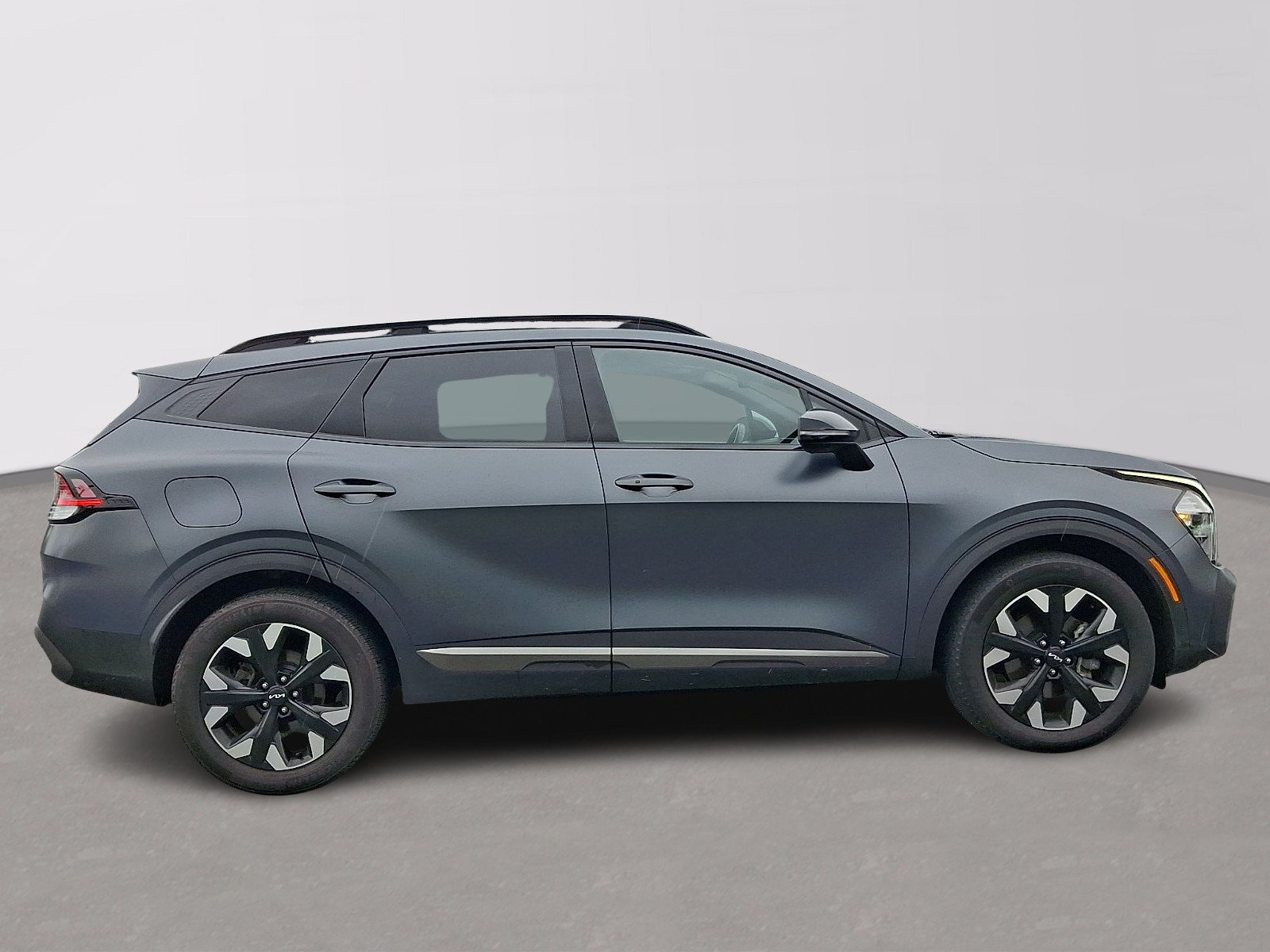 Used 2023 Kia Sportage X-Line AWD/4WD image 7