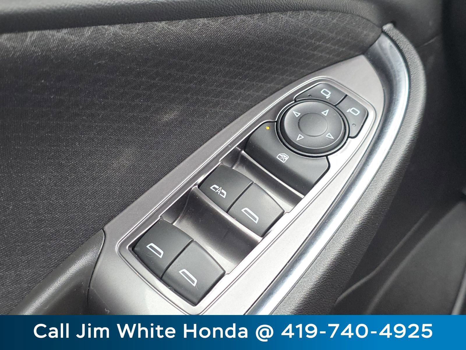 Used 2016 Chevrolet Malibu LT image 25