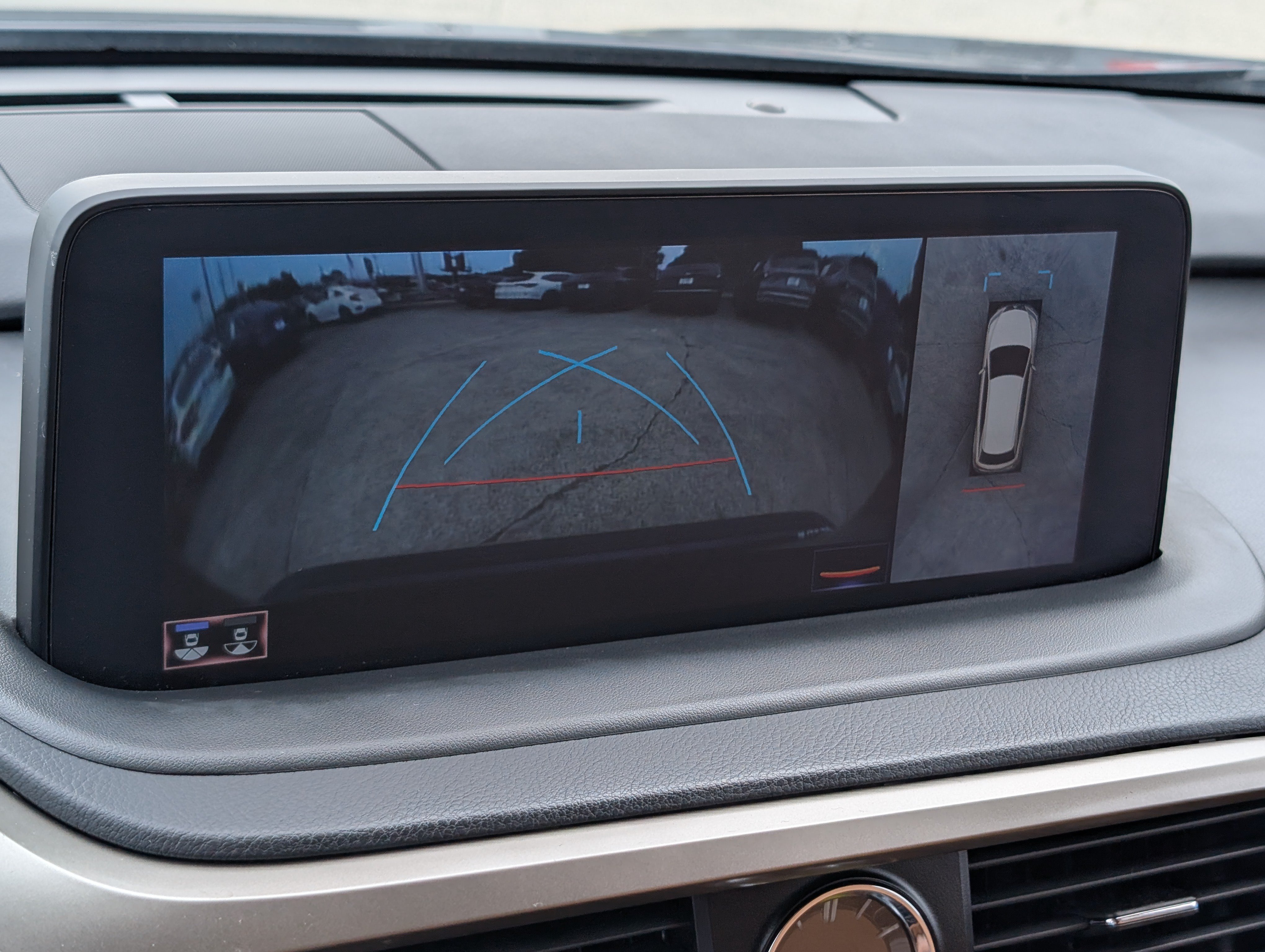 Used 2022 Lexus RX 350L FWD w/ Premium Package image 21