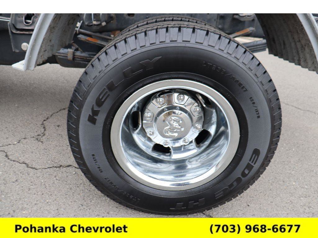 Used 2023 RAM 3500 Tradesman w/ Chrome Appearance Group image 26