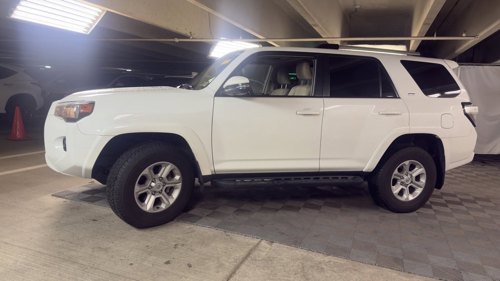 Used 2024 Toyota 4Runner SR5 Premium image 4