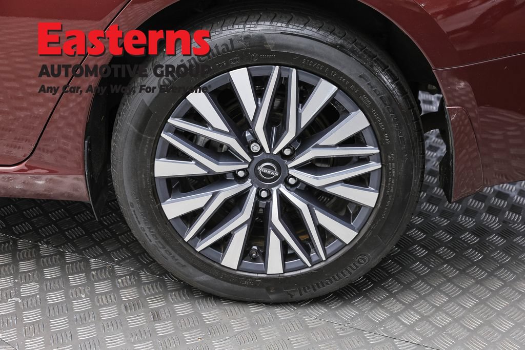 Used 2023 Nissan Altima 2.5 SV AWD/4WD image 8