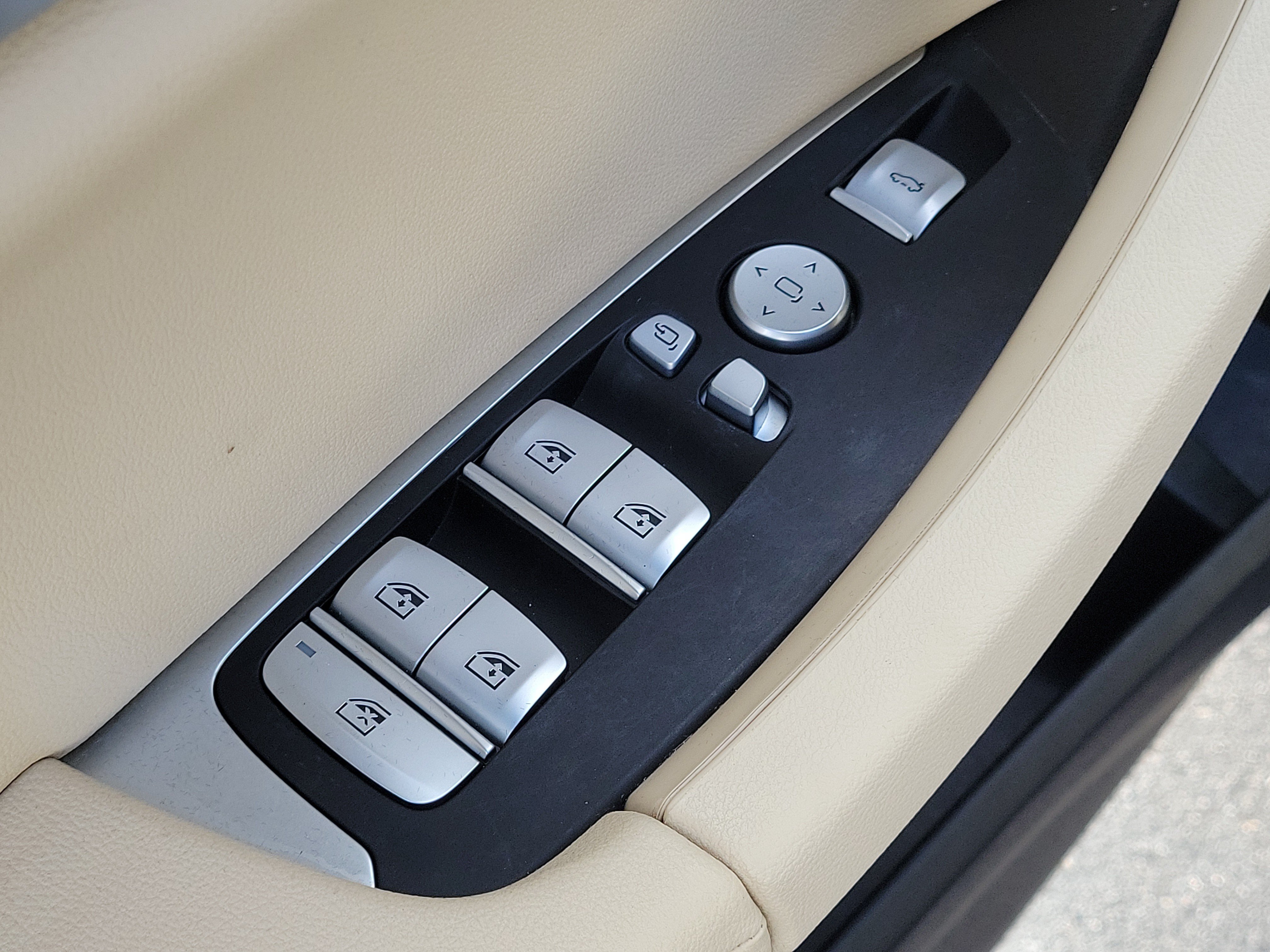 Used 2023 BMW X3 sDrive30i w/ Premium Package RWD image 20