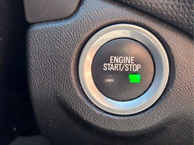 Used 2018 Chevrolet Equinox Premier FWD image 29