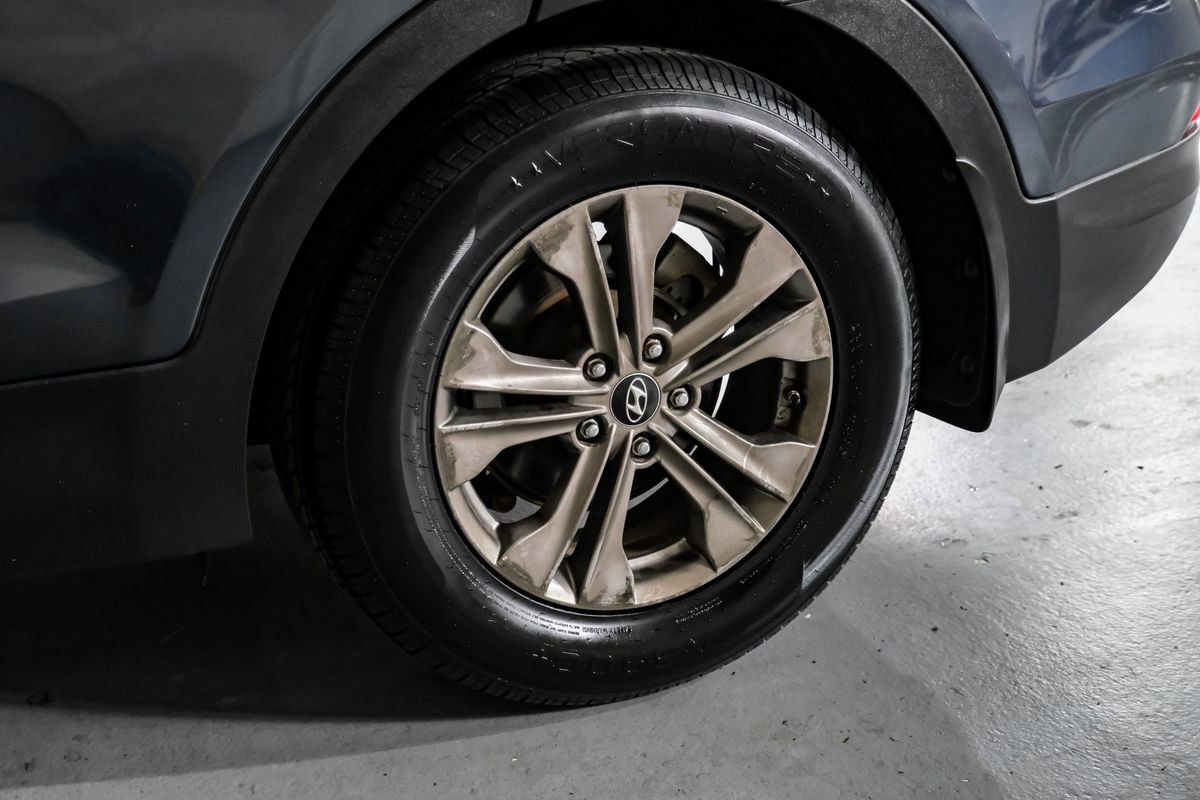 Used 2014 Hyundai Santa Fe Sport w/ Popular Equipment Package 02 image 50