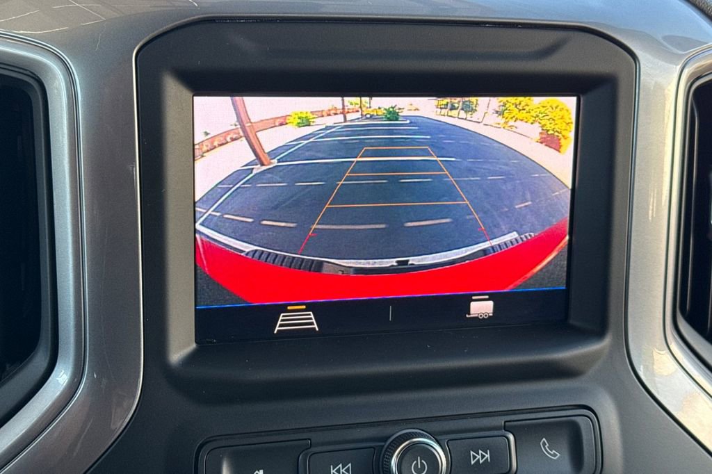 Used 2022 Chevrolet Silverado 2500 Custom w/ Custom Convenience Package image 28