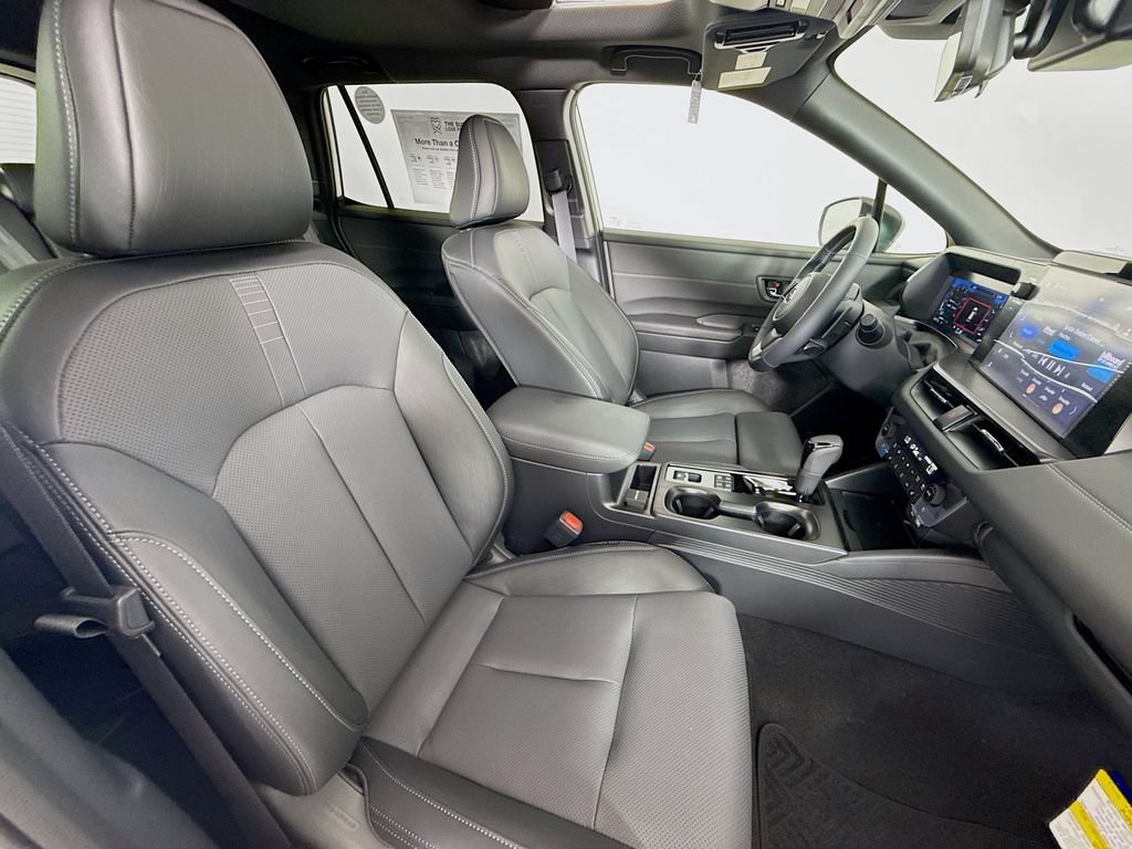 New 2026 Subaru Outback Touring XT AWD/4WD image 33