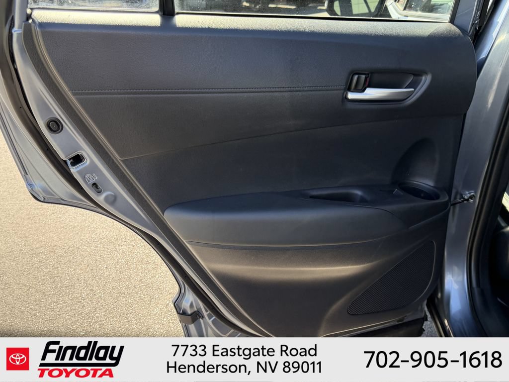 Certified 2025 Toyota Corolla Cross XLE FWD image 19