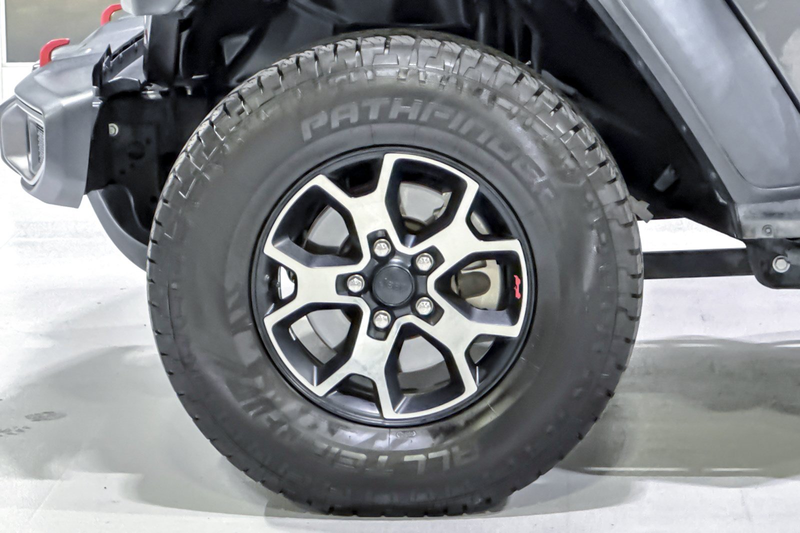 Used 2018 Jeep Wrangler Unlimited Rubicon AWD/4WD image 13