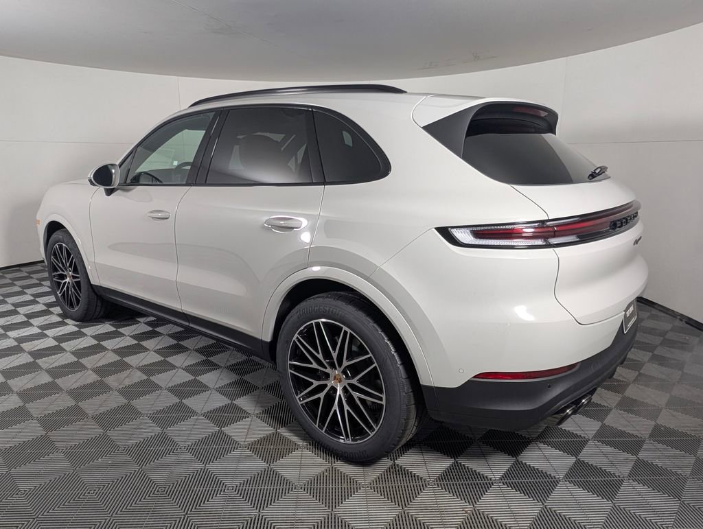 New 2026 Porsche Cayenne image 3